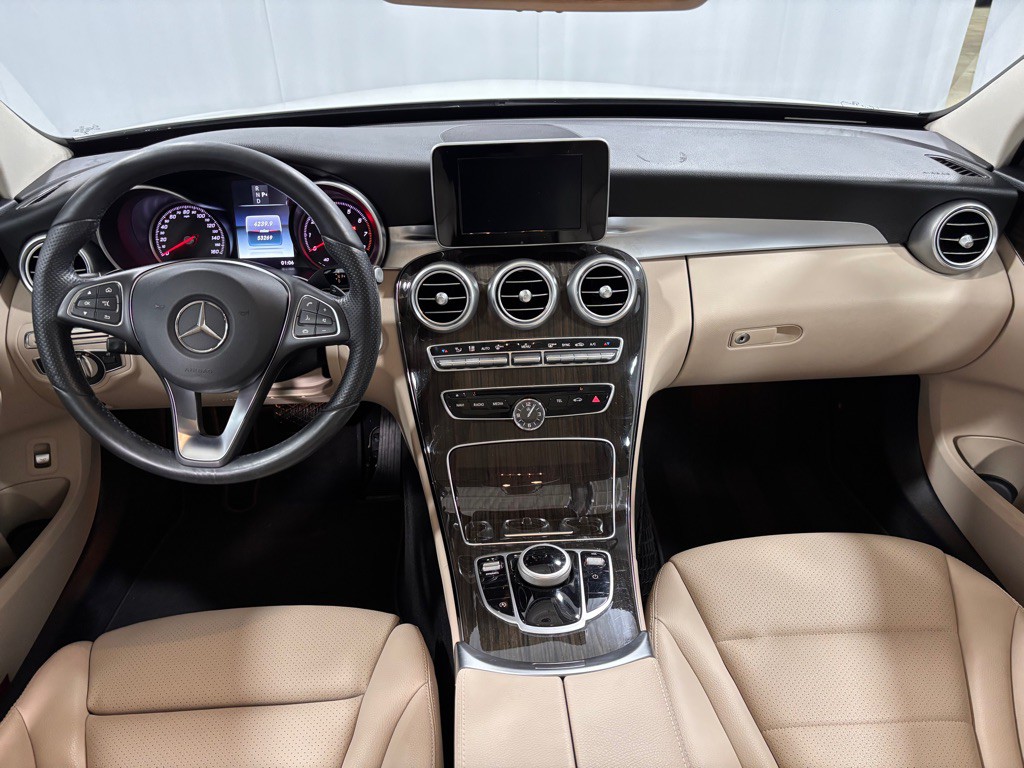 2017 Mercedes-Benz C-Class Image 10