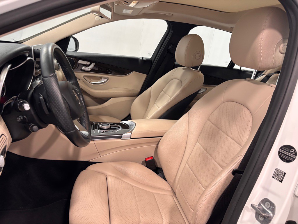 2017 Mercedes-Benz C-Class Image 12