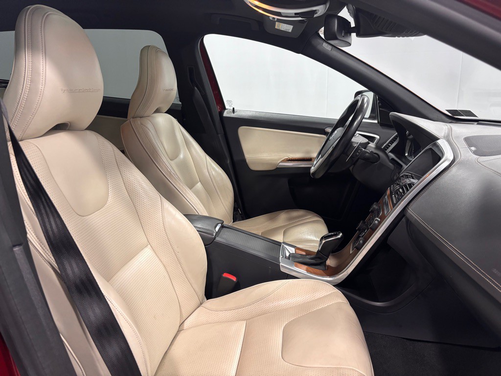 2014 Volvo XC60 Image 19
