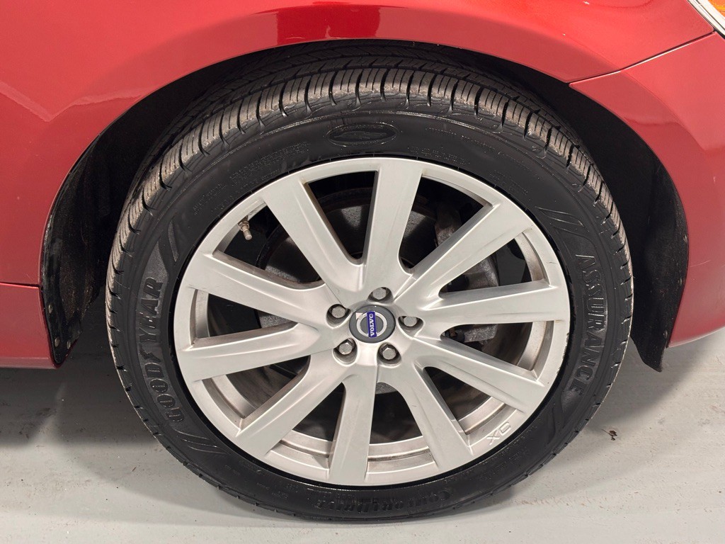 2014 Volvo XC60 Image 32