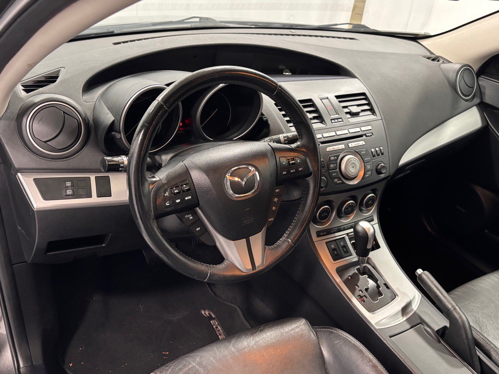 2010 Mazda Mazda3 Image 9