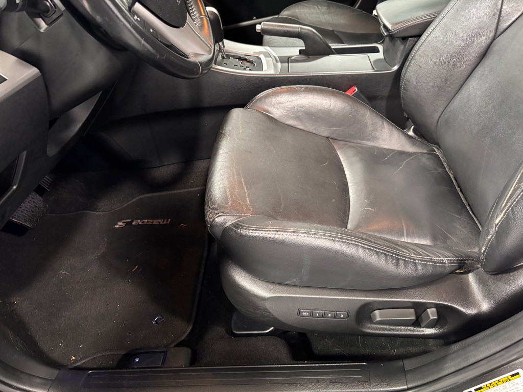 2010 Mazda Mazda3 Image 11