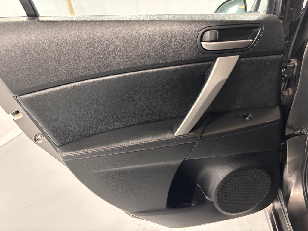 2010 Mazda Mazda3 Image 23