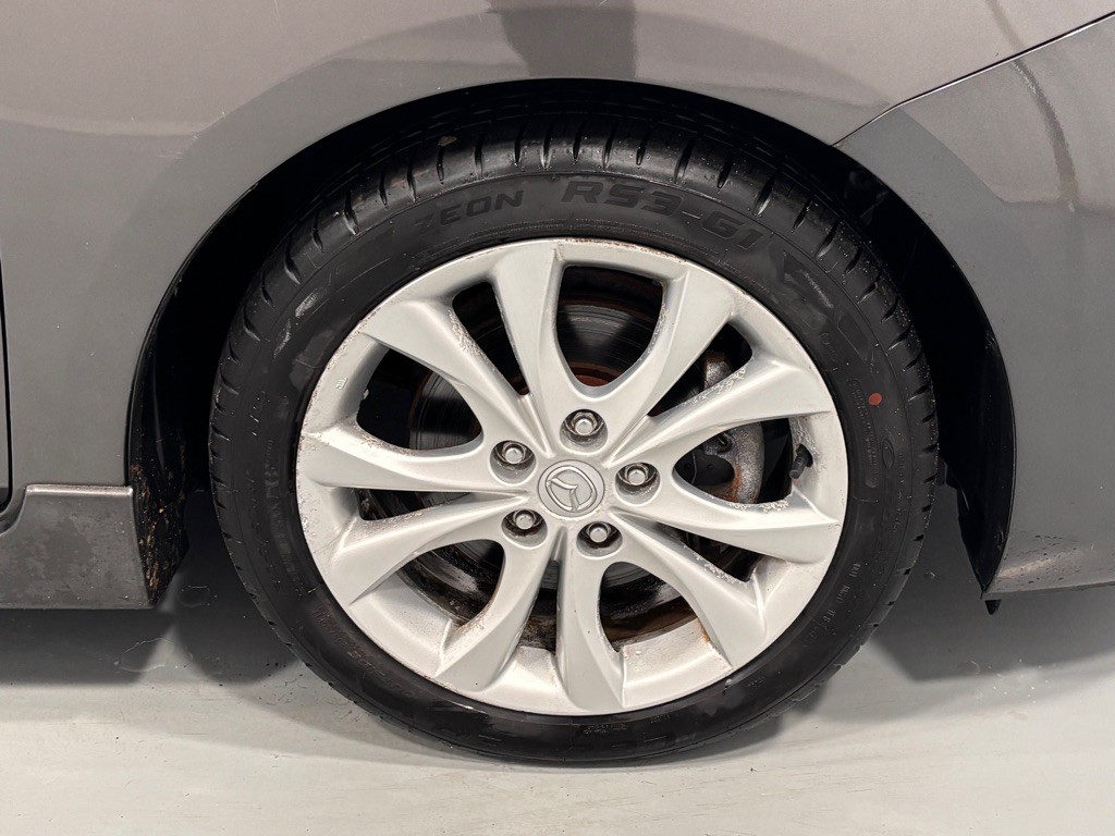 2010 Mazda Mazda3 Image 32