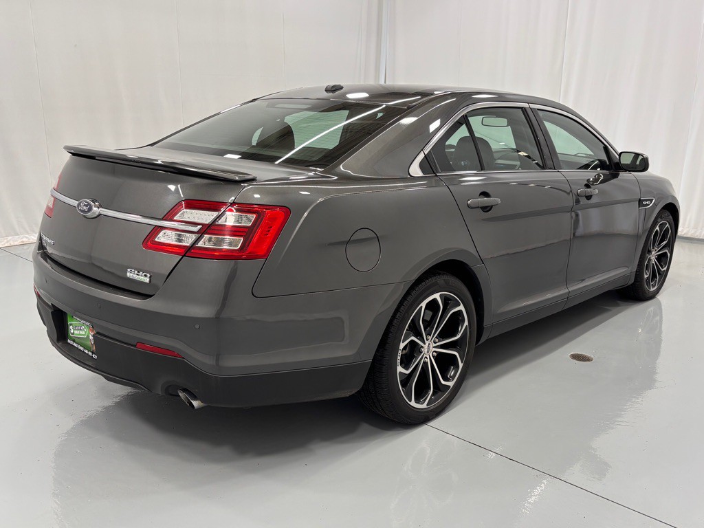 2018 Ford Taurus Image 5