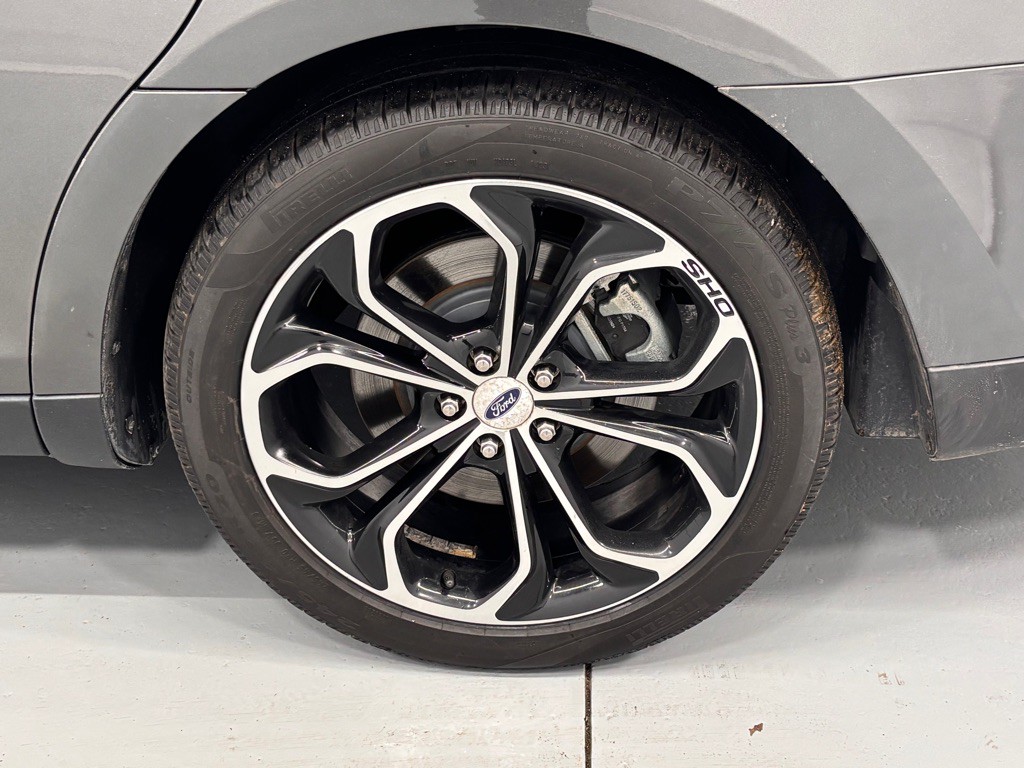 2018 Ford Taurus Image 31