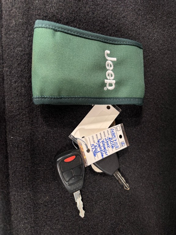 2016 Jeep Wrangler Unlimited Image 34