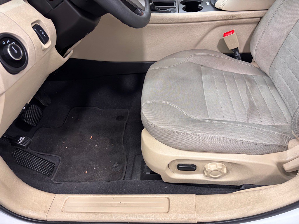 2018 Ford Taurus Image 11