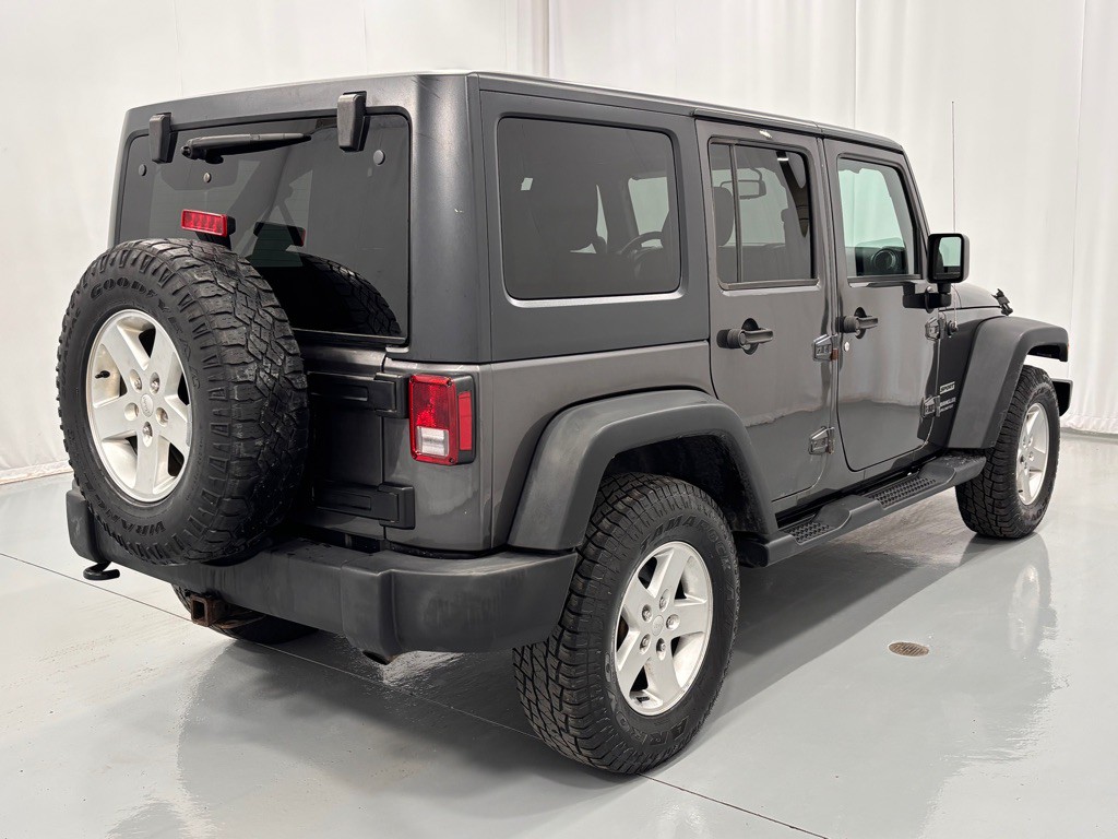 2017 Jeep Wrangler Unlimited Image 5