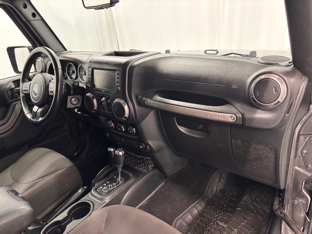 2017 Jeep Wrangler Unlimited Image 17