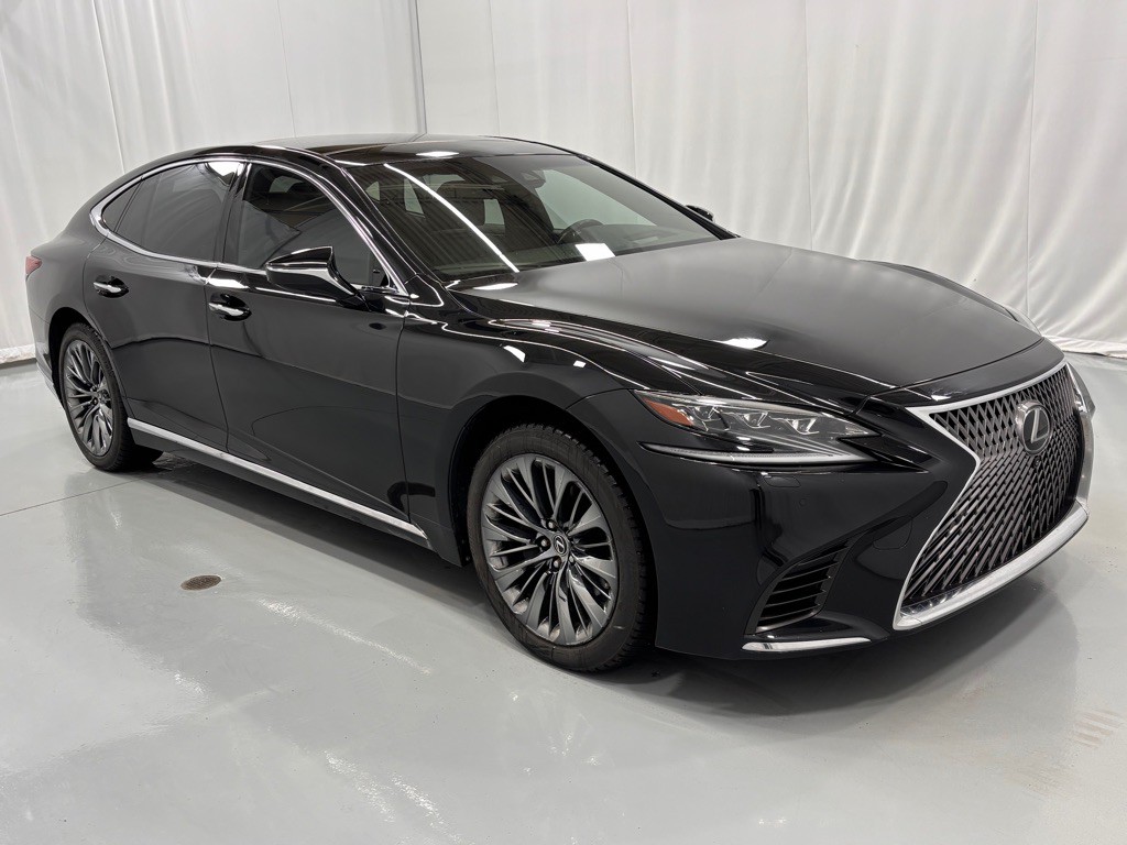 2018 Lexus LS Image 3
