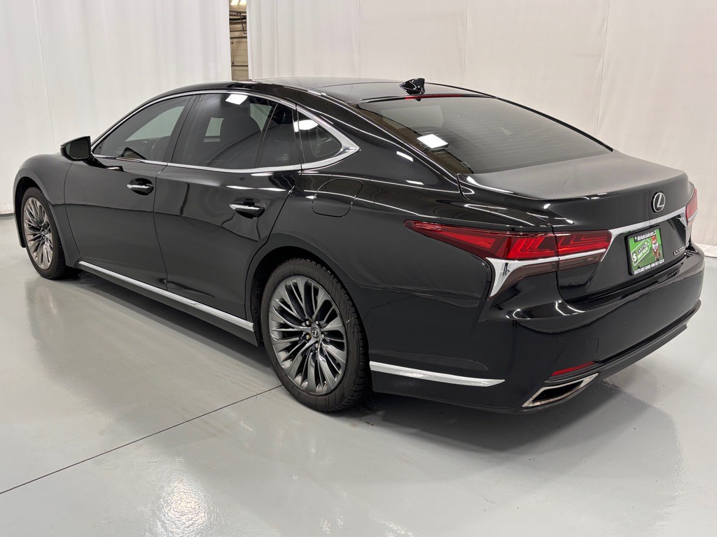 2018 Lexus LS Image 7