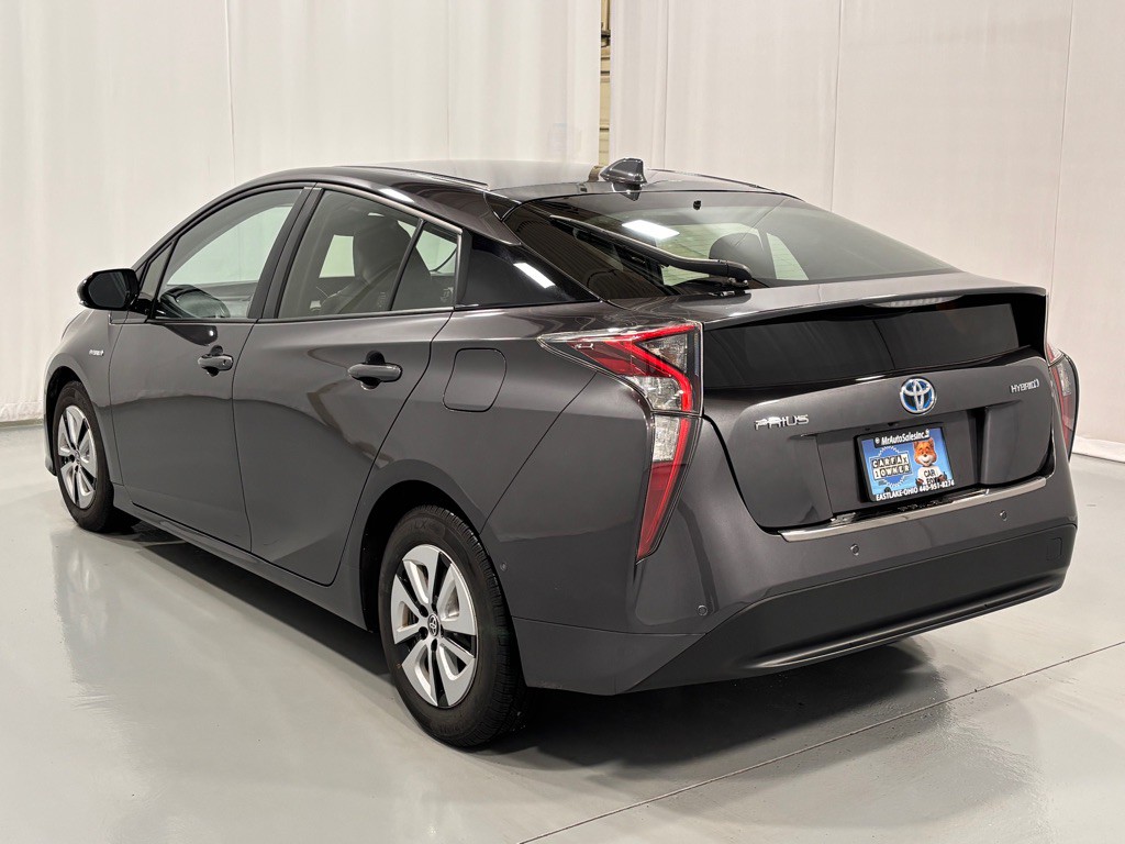 2018 Toyota Prius Image 7