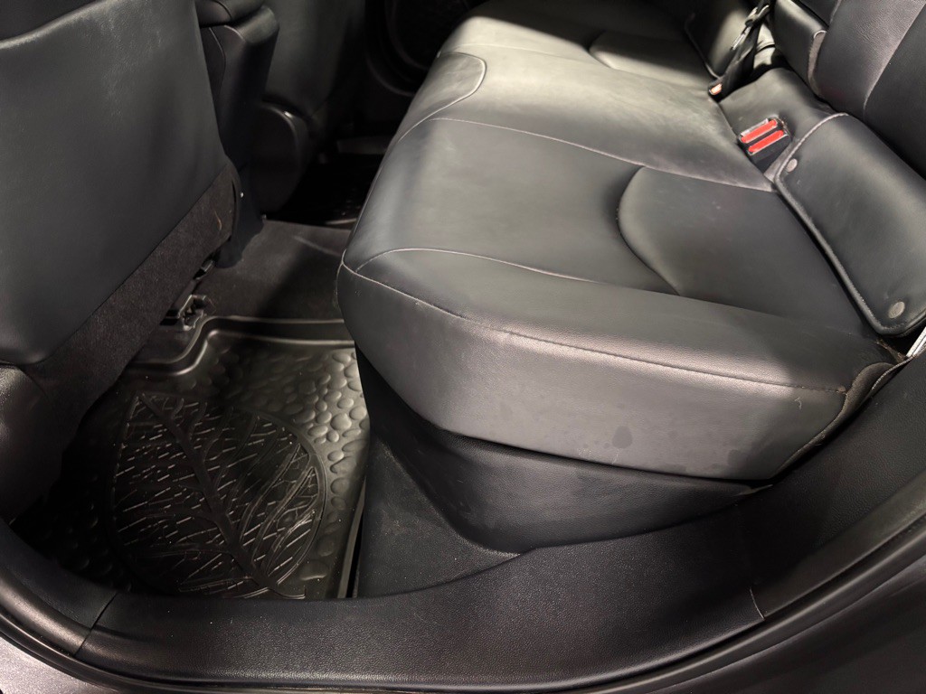 2018 Toyota Prius Image 21