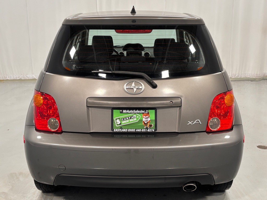 2005 Scion xA Image 6