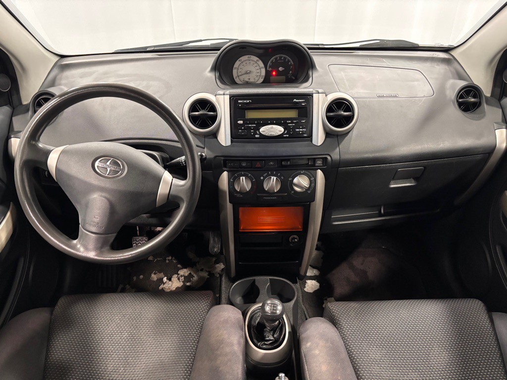 2005 Scion xA Image 10