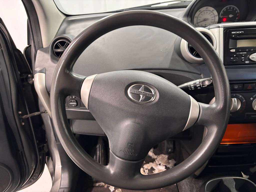 2005 Scion xA Image 13
