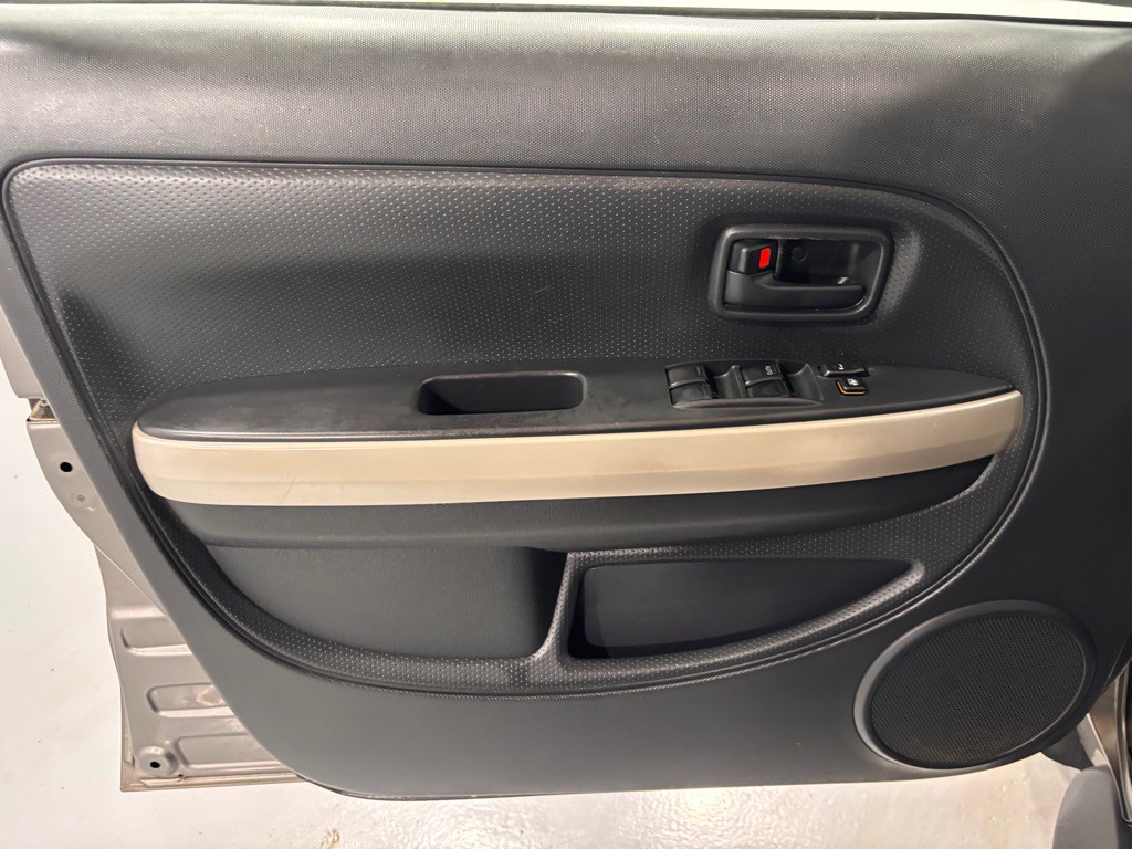 2005 Scion xA Image 16