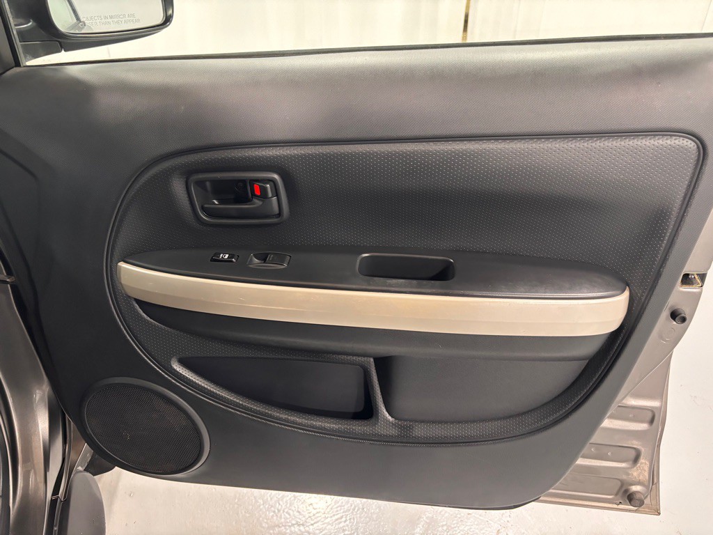 2005 Scion xA Image 20