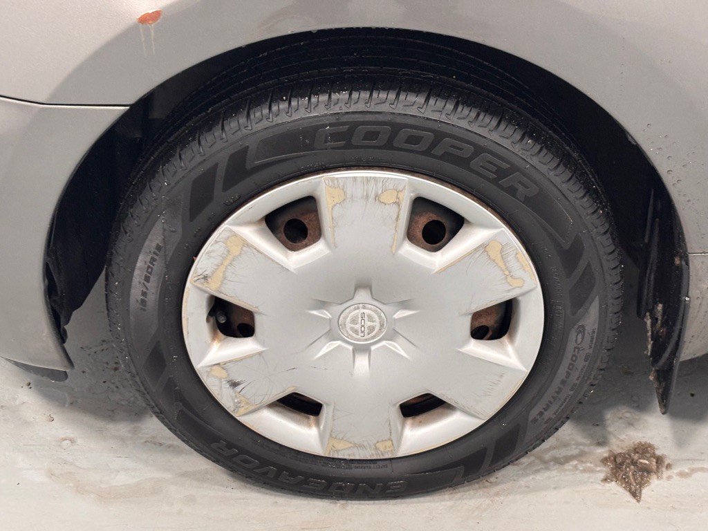 2005 Scion xA Image 30