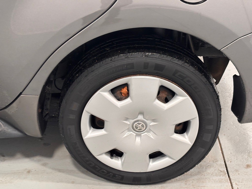 2005 Scion xA Image 31