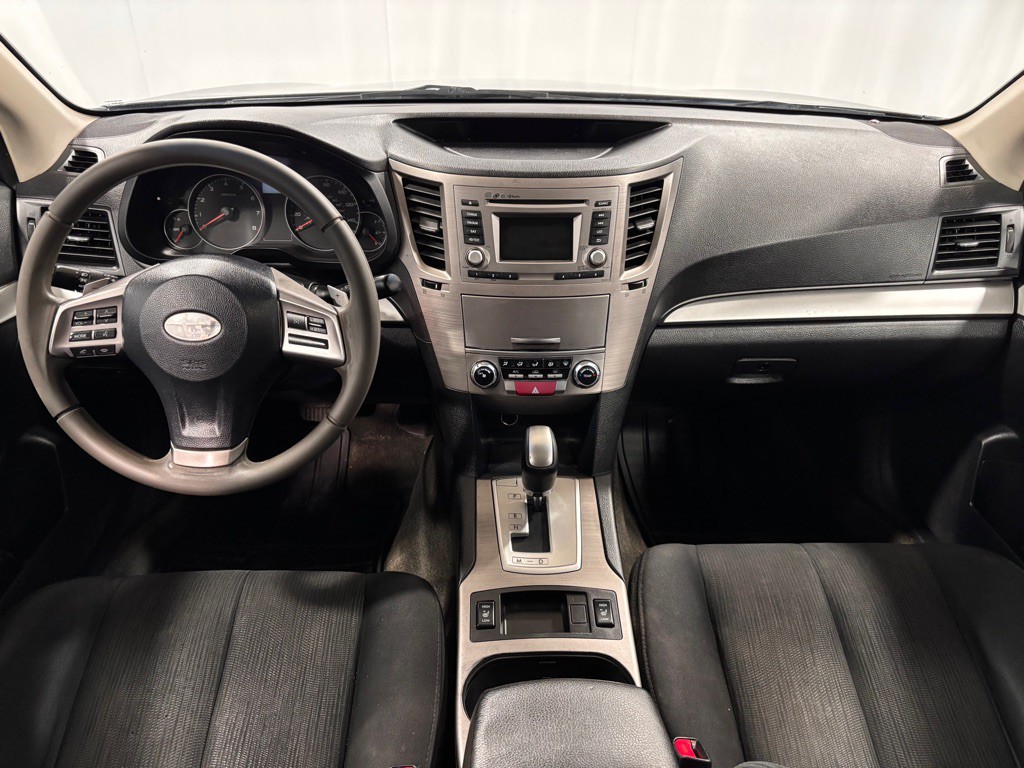 2014 Subaru Outback Image 10