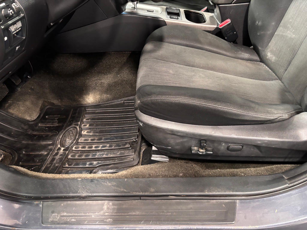 2014 Subaru Outback Image 11