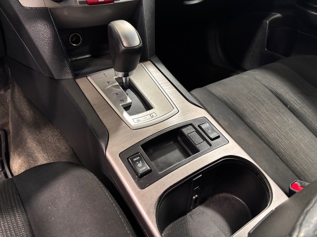 2014 Subaru Outback Image 14