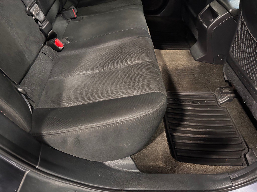 2014 Subaru Outback Image 24