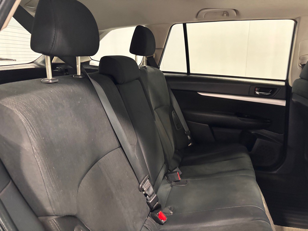 2014 Subaru Outback Image 25