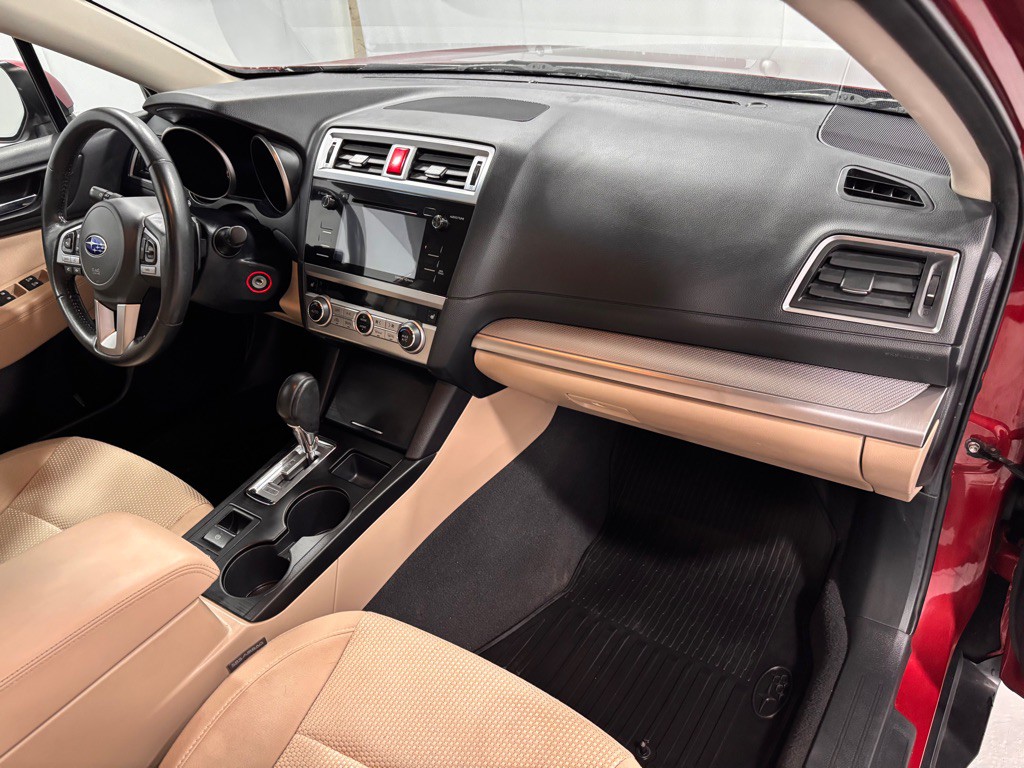 2017 Subaru Outback Image 17