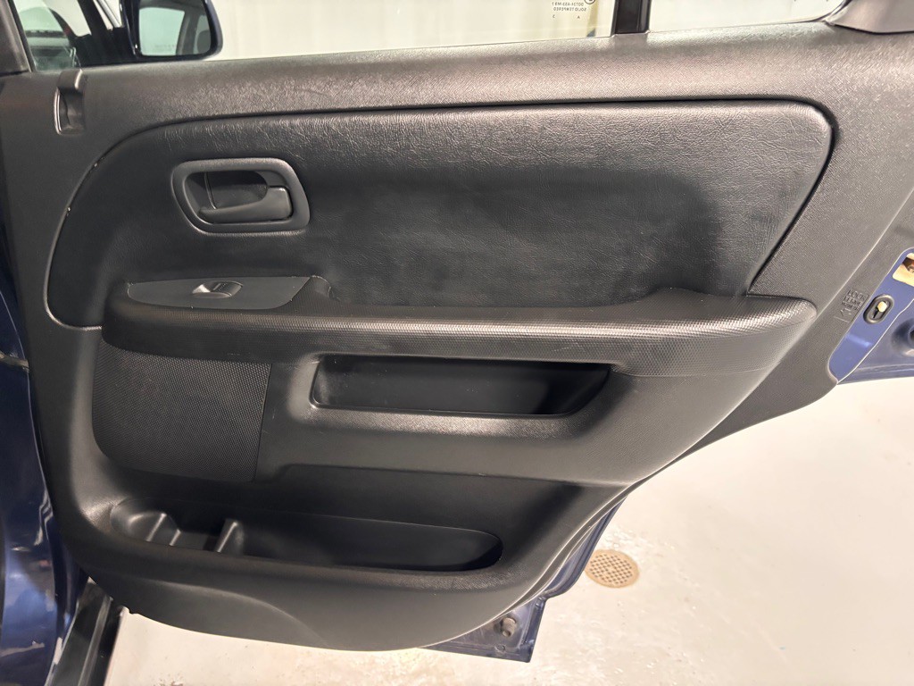 2003 Honda CR-V Image 27