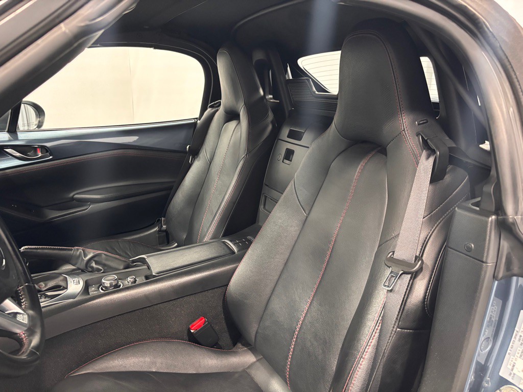 2016 Mazda MX-5 Miata Image 11