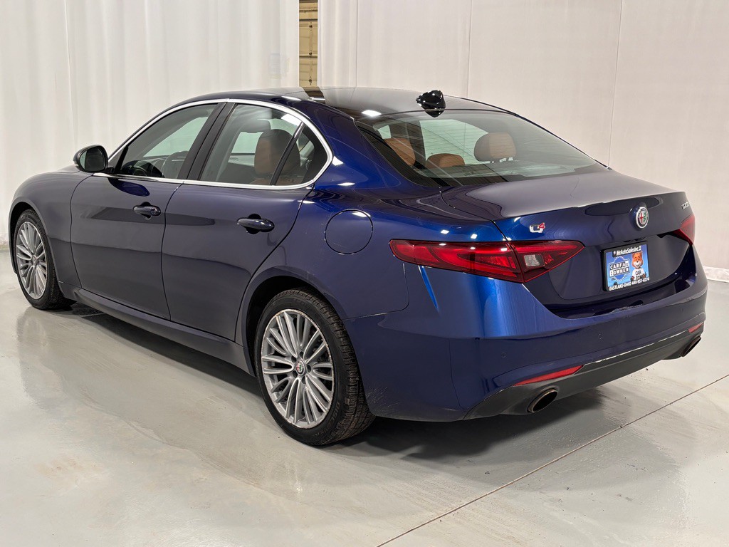 2017 Alfa Romeo Giulia Image 7