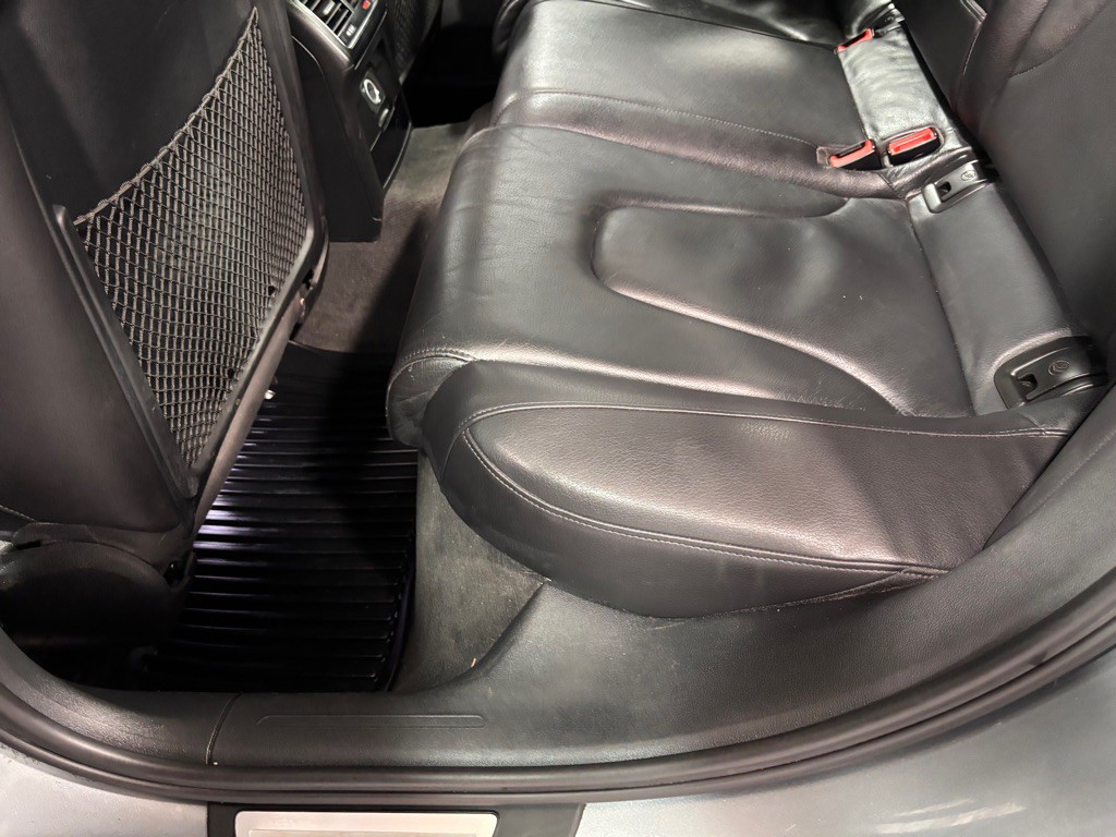 2011 Audi A4 Image 21