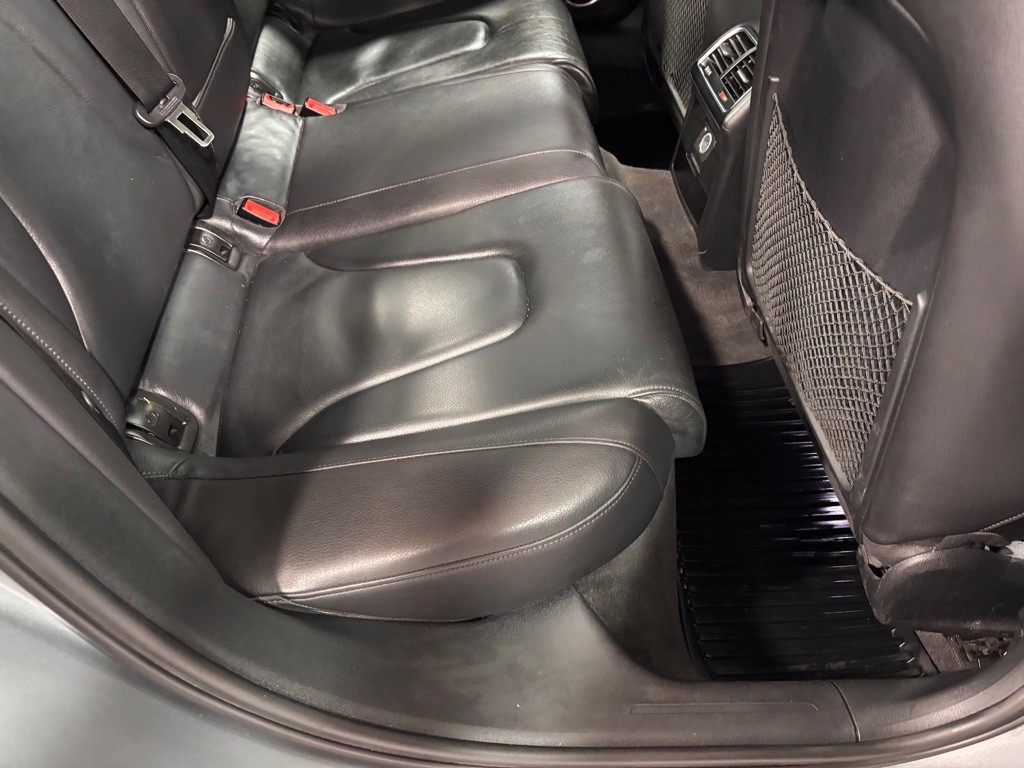 2011 Audi A4 Image 24