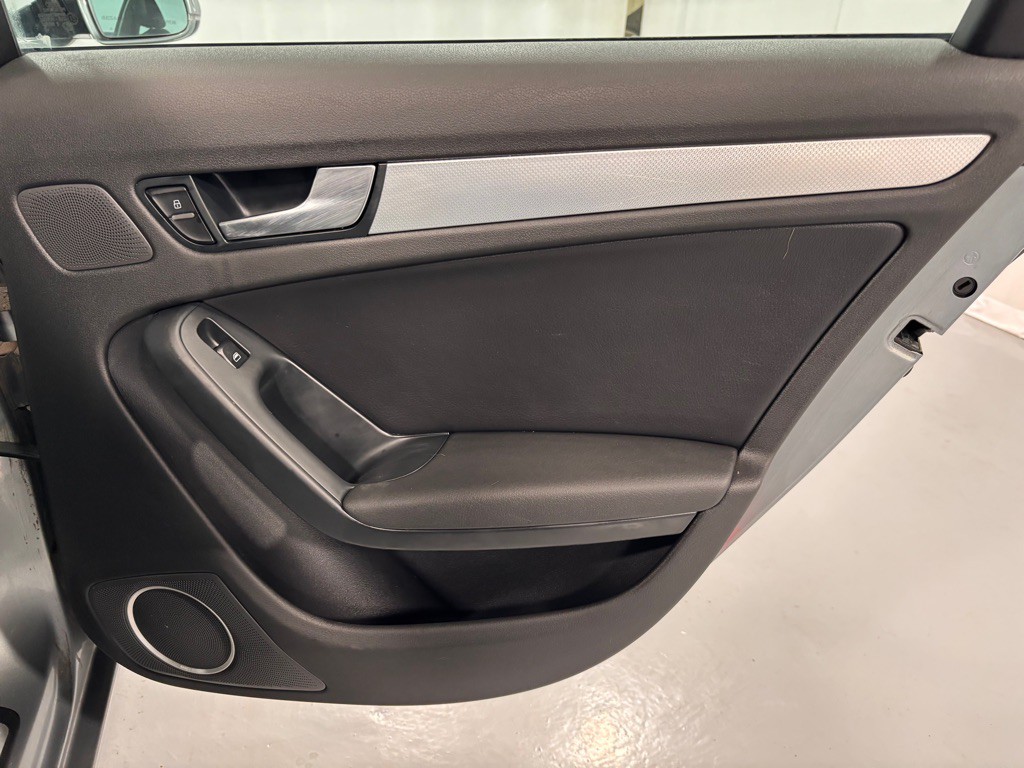 2011 Audi A4 Image 27