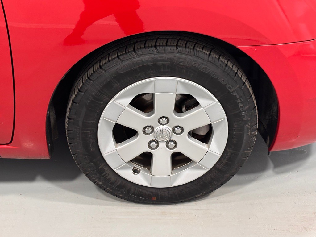 2008 Toyota Prius Image 32