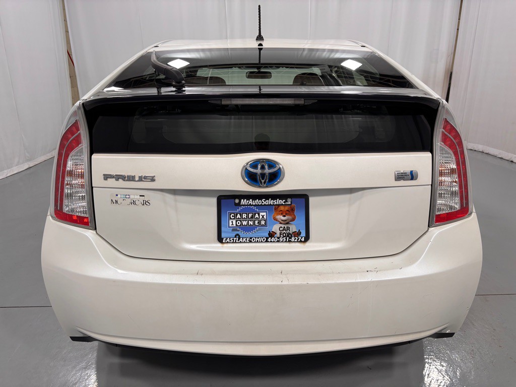 2014 Toyota Prius Image 6