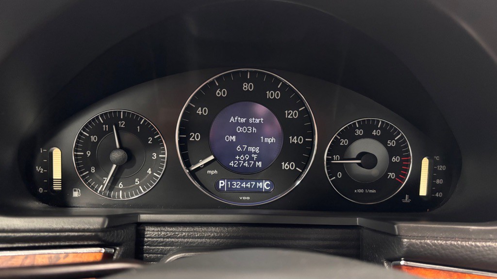 2004 Mercedes-Benz E-Class Image 15