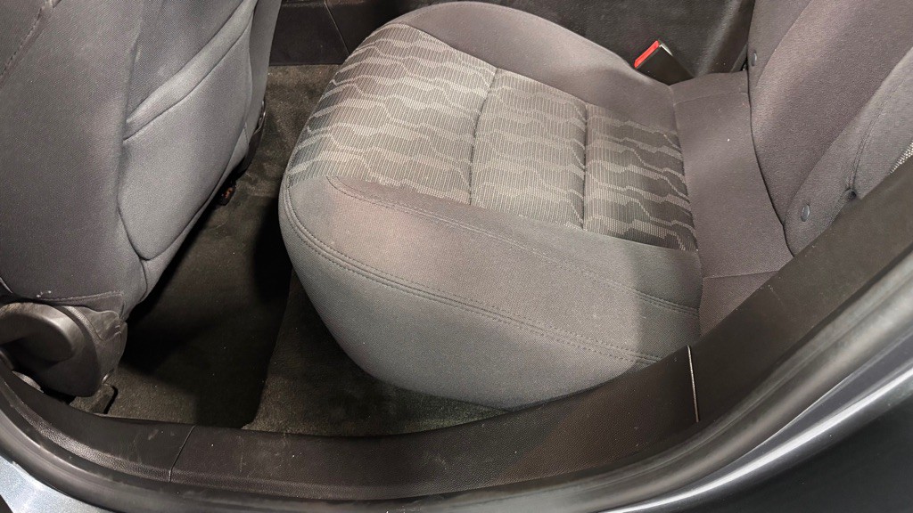 2013 Chevrolet Volt Image 21