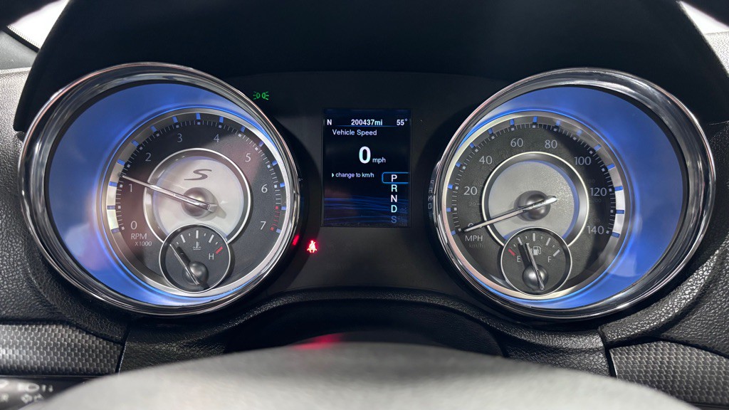 2014 Chrysler 300 Image 15
