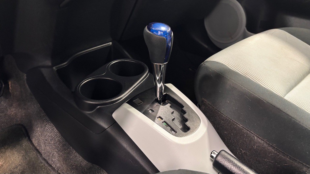 2013 Toyota Prius Image 14