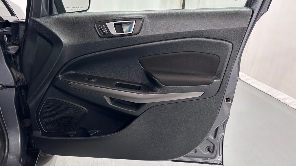 2019 Ford Econoline Image 20