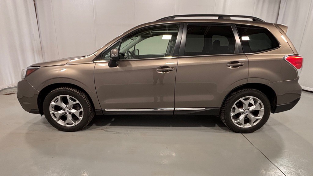 2018 Subaru Forester Image 8