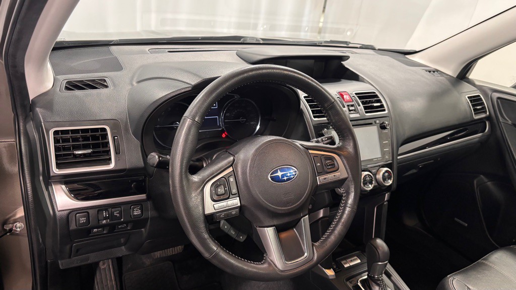 2018 Subaru Forester Image 9
