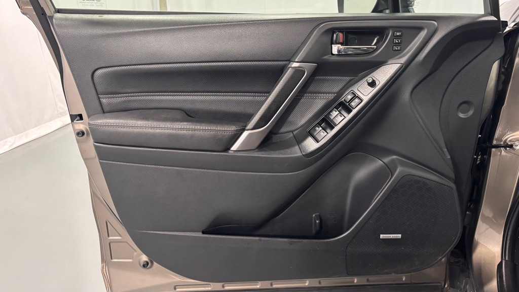2018 Subaru Forester Image 15