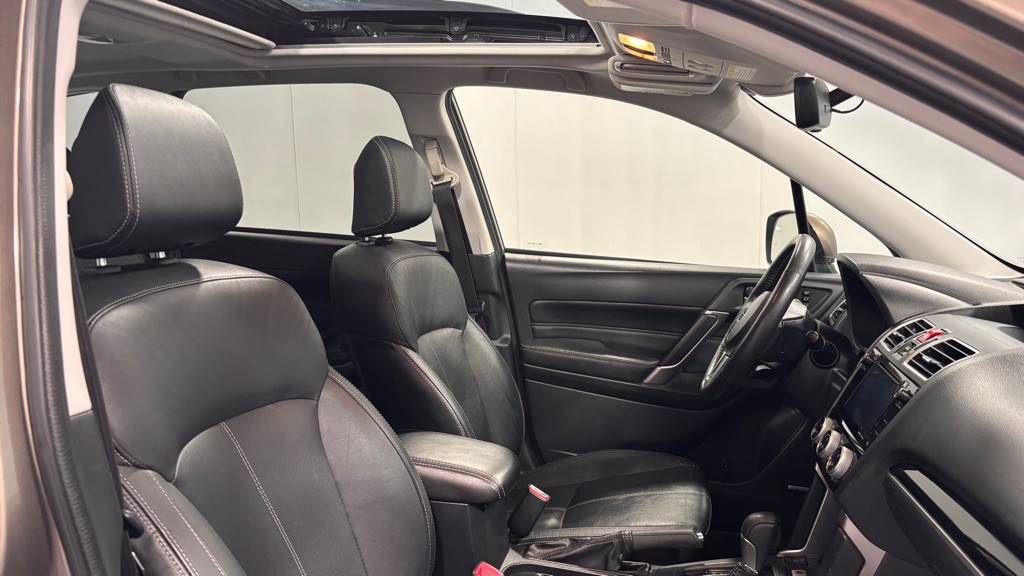 2018 Subaru Forester Image 18