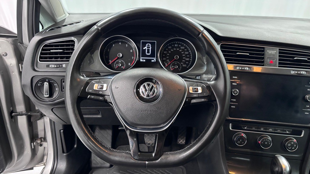 2019 Volkswagen Golf Image 13