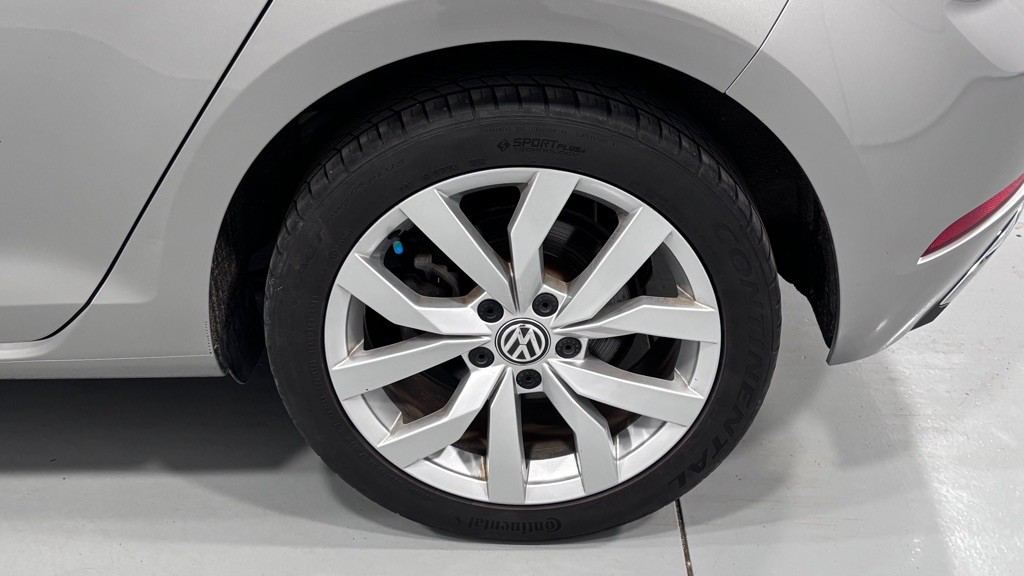 2019 Volkswagen Golf Image 31